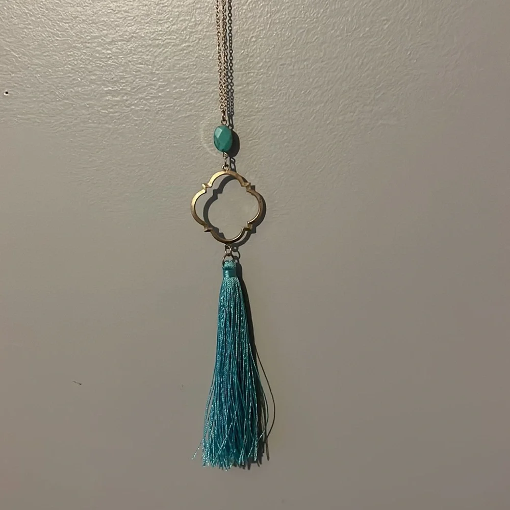 Necklace - Picture 2 of 4